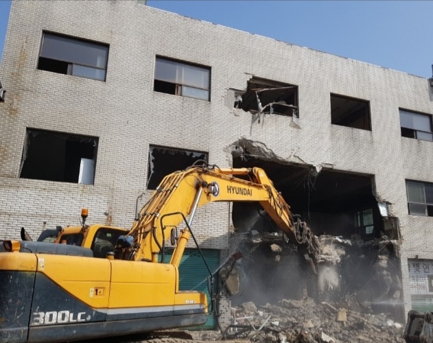 🚧 인테리어/상업시설물철거